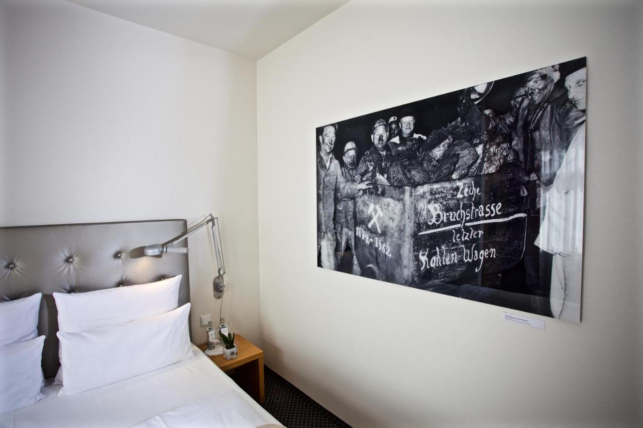 אסן Hotel Maximilians מראה חיצוני תמונה