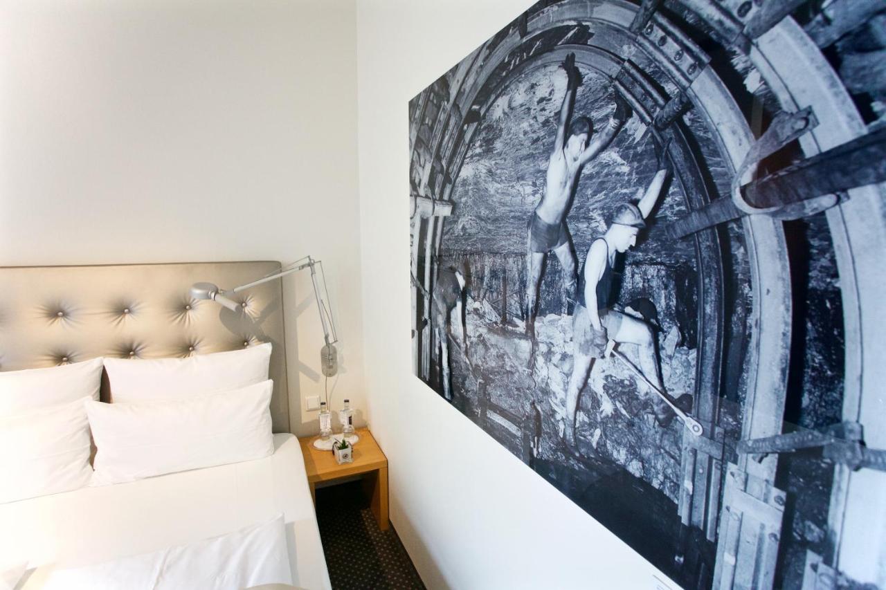 אסן Hotel Maximilians מראה חיצוני תמונה